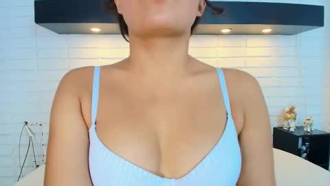 Melanny garcia online show from 13, 9, 2025