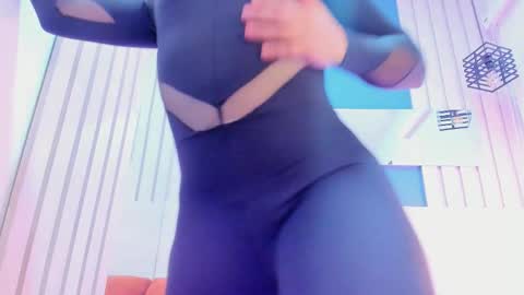 Melanny Fox online show from 22, 9, 2025