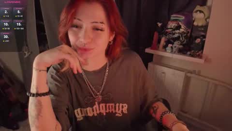 Snapshot of melante_s chatting on 22, 11, 2025 Ash online show from 22, 11, 2025