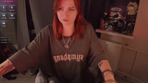 Snapshot of melante_s chatting on 27, 11, 2025 Ash online show from 27, 11, 2025