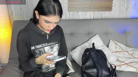 Melany online show from 4, 10, 2025