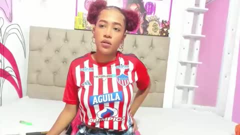 Snapshot of melany_mayerss chatting on 16, 12, 2025 melany_mayerss online show from 16, 12, 2025