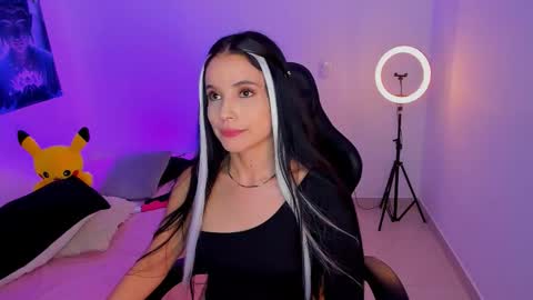 Snapshot of melanyrouse1 chatting on 8, 3, 2026 melanyrouse1 online show from 8, 3, 2026