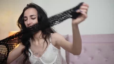  Melany  online show from 9, 3, 2025