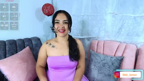    Independent model online show from 14, 9, 2025