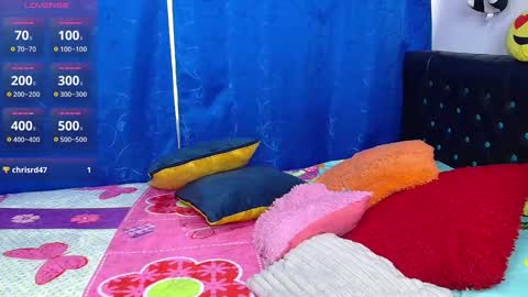 Snapshot of melika_sweet chatting on 23, 10, 2025 eli online show from 23, 10, 2025