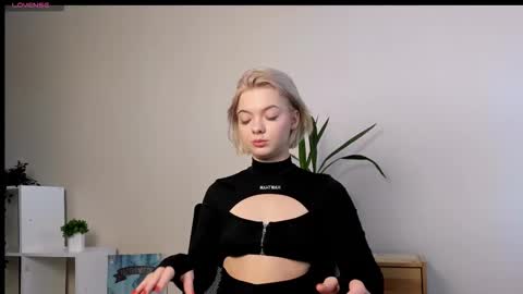 My name is Melina online show from 7, 10, 2025