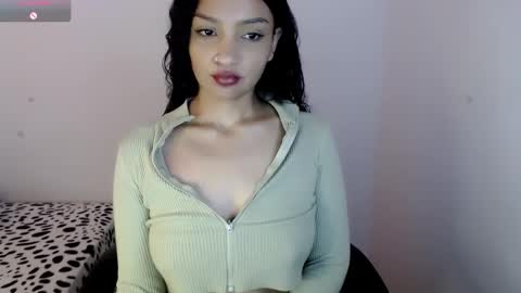 melinna706702 online show from 17, 2, 2025