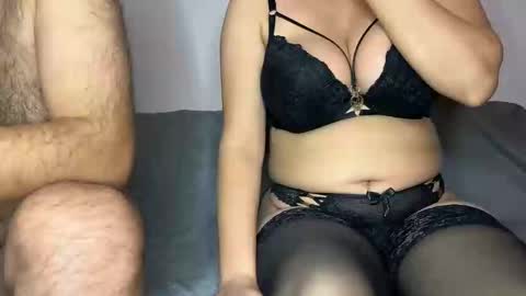 Snapshot of melisa100 chatting on 14, 12, 2024 Melisa Andi online show from 14, 12, 2024