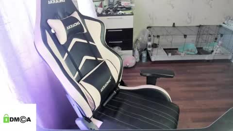 melisanilson online show from 18, 2, 2025