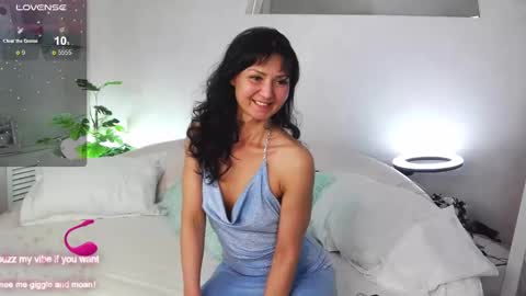 Hot Milf Melissa  ONLINE  Mon  Tue  Wed  Fr  Sun  - 9pm - 6amUTC3 online show from 6, 12, 2024