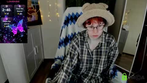 Snapshot of melissa_wells chatting on 23, 10, 2025 Melissa online show from 23, 10, 2025