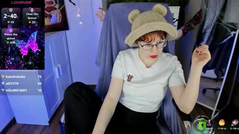 Snapshot of melissa_wells chatting on 31, 10, 2025 Melissa online show from 31, 10, 2025