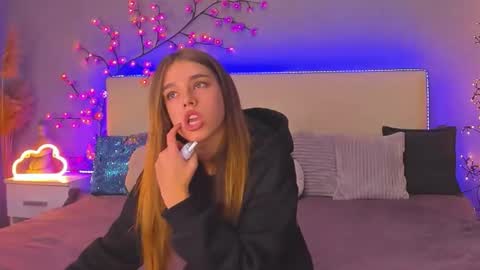 MelissaCrayzy online show from 11, 10, 2025