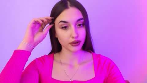 Mel online show from 6, 11, 2025