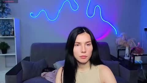 Snapshot of mellhyees chatting on 3, 12, 2025 mellhyees online show from 3, 12, 2025