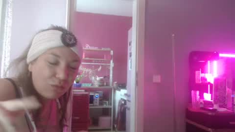 Melli online show from 3, 2, 2026