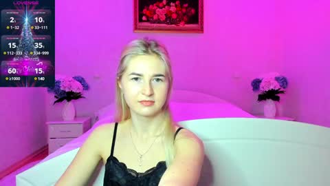 Mellina online show from 11, 12, 2024