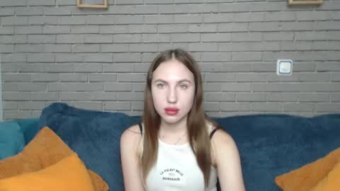 mellingi online show from 7, 10, 2025