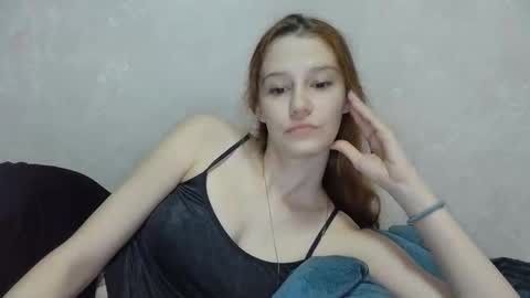 Snapshot of mellisamaxwell chatting on 23, 11, 2025 Mellisa online show from 23, 11, 2025