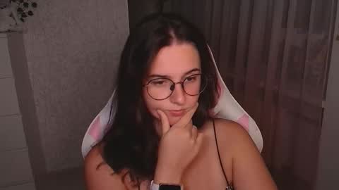 Snapshot of mellonmayre chatting on 23, 9, 2025 mellonmayre online show from 23, 9, 2025