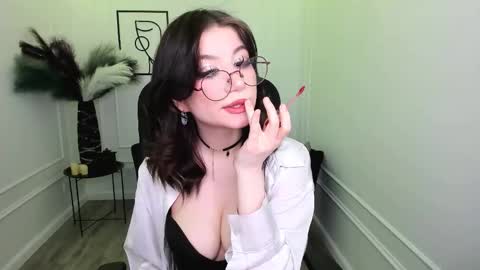 mellsawertyq online show from 23, 11, 2025