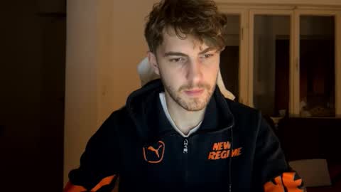 Snapshot of melodicass chatting on 16, 2, 2025 Melodicass online show from 16, 2, 2025