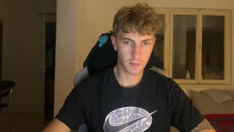 Snapshot of melodicass chatting on 10, 9, 2025 Melodicass online show from 10, 9, 2025