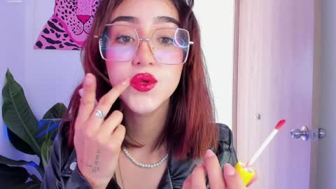 Melodie Roy 999 online show from 5, 2, 2025