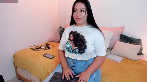  Leslie  online show from 13, 2, 2025