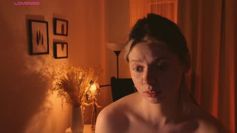 melody  online show from 23, 12, 2024