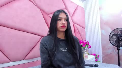 Melodysmithass online show from 3, 2, 2026