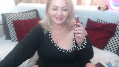 melyssamilfxxx online show from 4, 3, 2025