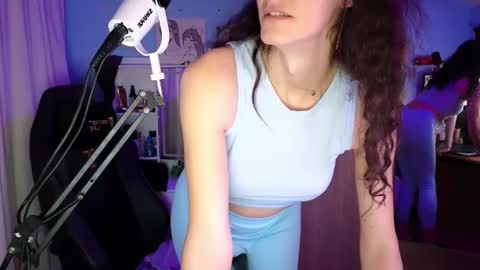 Snapshot of memisecrets chatting on 18, 11, 2025 Megumi Aina online show from 18, 11, 2025