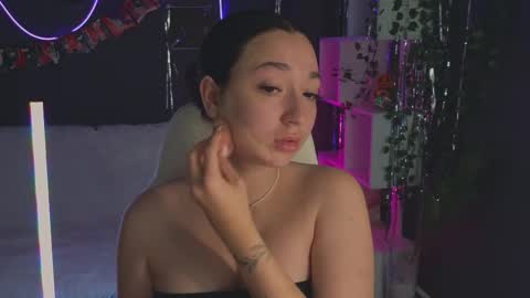 Snapshot of mencialo chatting on 22, 10, 2025 Mencialo online show from 22, 10, 2025