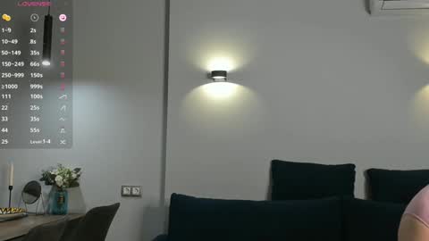 Hello My name is Lily online show from 20, 12, 2024
