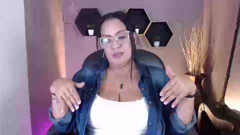 menfismuller online show from 8, 9, 2025