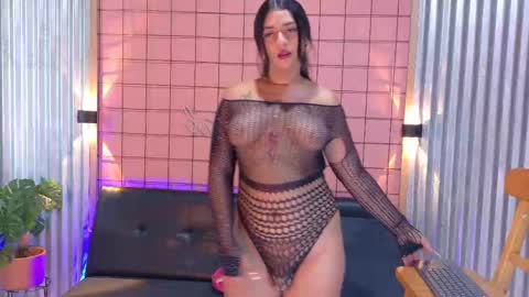 Princess Mensia online show from 23, 9, 2025