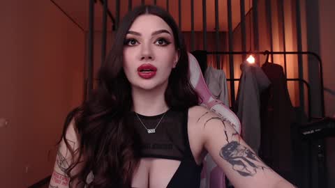 Amy Meow online show from 21, 12, 2024