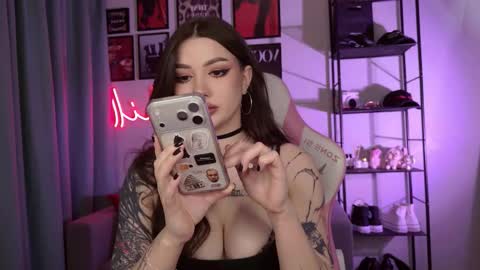 Amy Meow online show from 11, 2, 2026