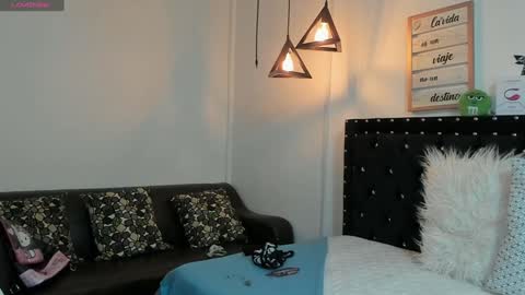 Valentina  online show from 20, 12, 2024