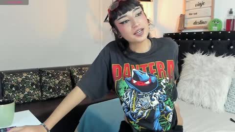 Valentina  online show from 7, 1, 2025