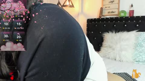 Valentina  online show from 22, 1, 2025