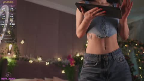 Heeyyooo Im Nans Subscribe to me I will be glad online show from 3, 1, 2025