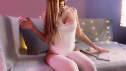 meowalice1 online show from 3, 12, 2025