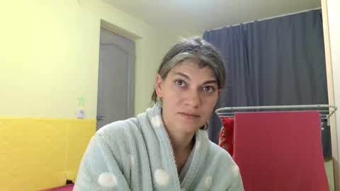 Miss Helena online show from 15, 11, 2025