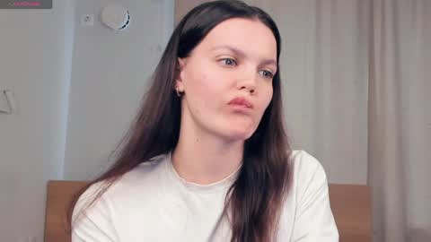 Snapshot of mercymanrriquez chatting on 25, 3, 2026 Miya online show from 25, 3, 2026