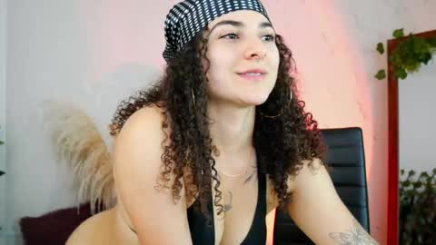 Merida Bell online show from 20, 11, 2025