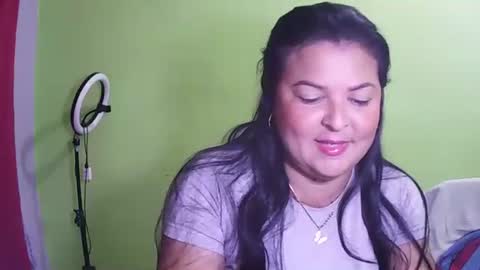 Snapshot of merlis0x chatting on 3, 11, 2025 merlis0x online show from 3, 11, 2025