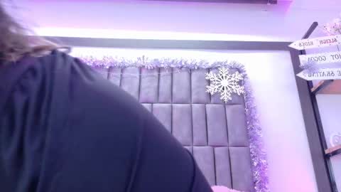 Snapshot of merystone chatting on 15, 12, 2025 Mery Stone online show from 15, 12, 2025